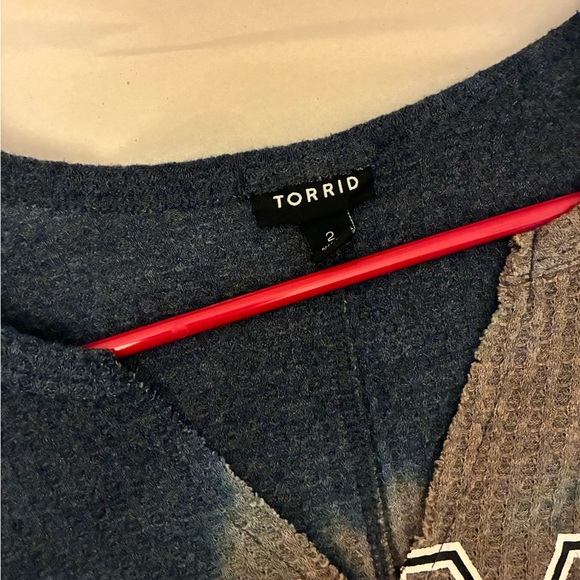 ❤️$15 Torrid Mama Bear thermal - Picture 7 of 8